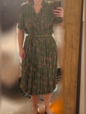 VTG Taurus II Green Floral Dress